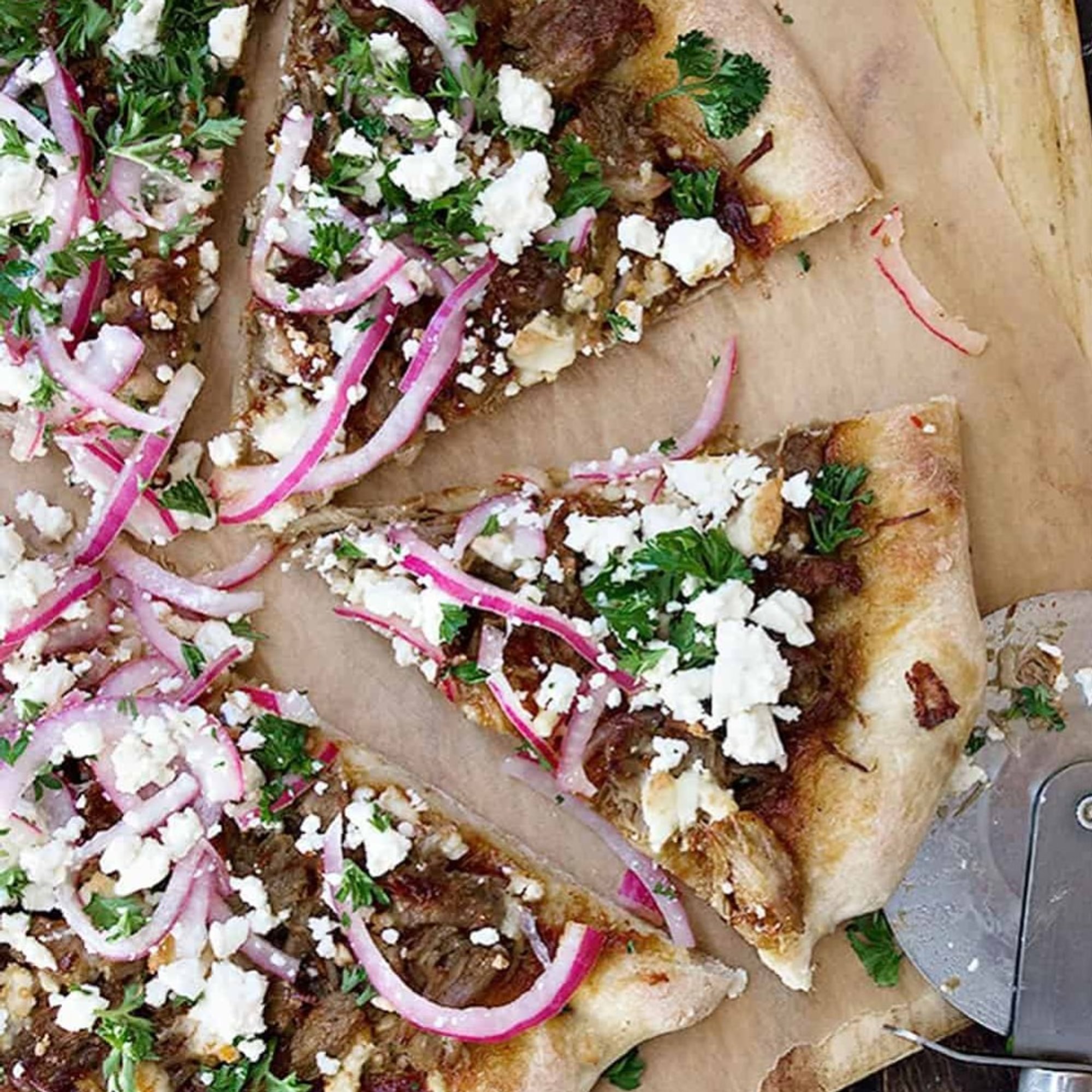Pizza De Carnitas