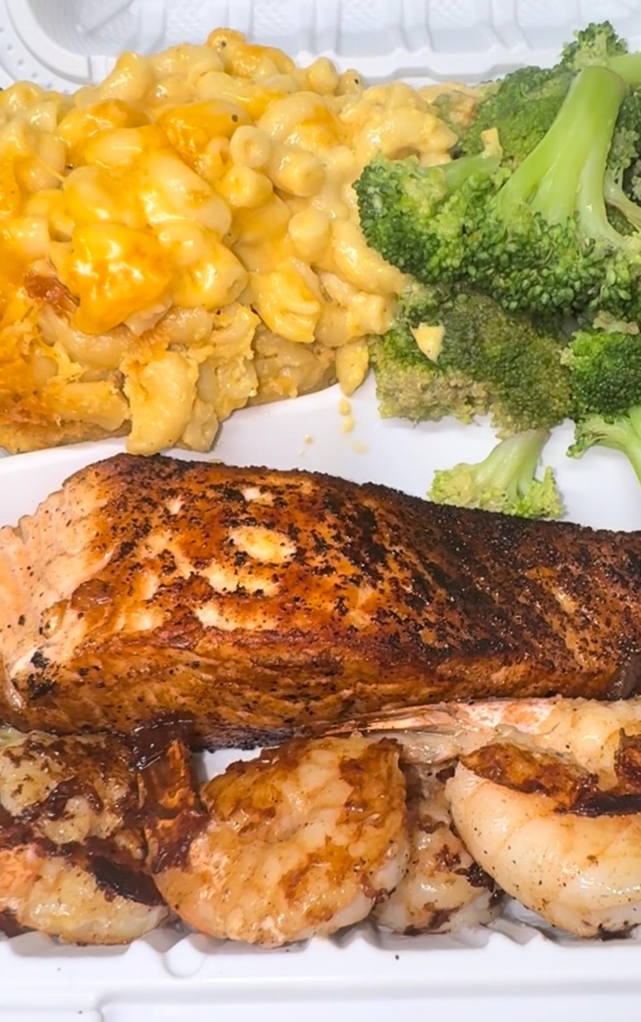 Grilled Salmon Filet Dinner