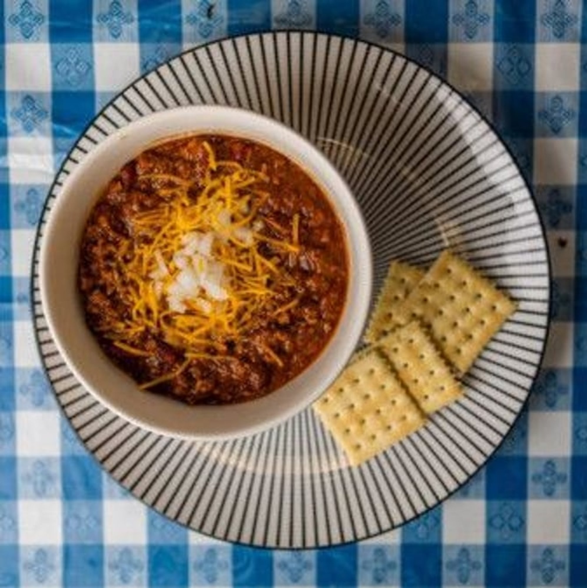 Chili with Cheese & Onions