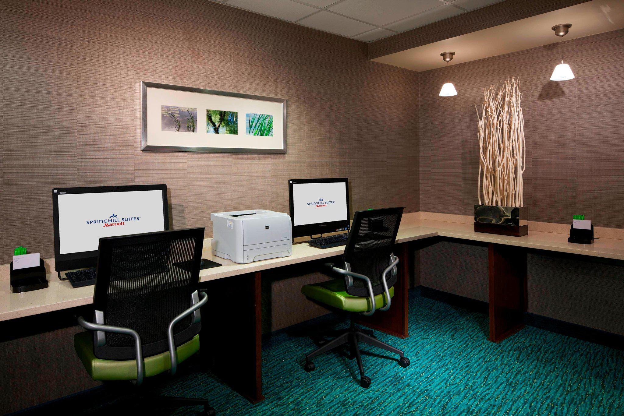 SpringHill Suites by Marriott Newark Liberty International Airport