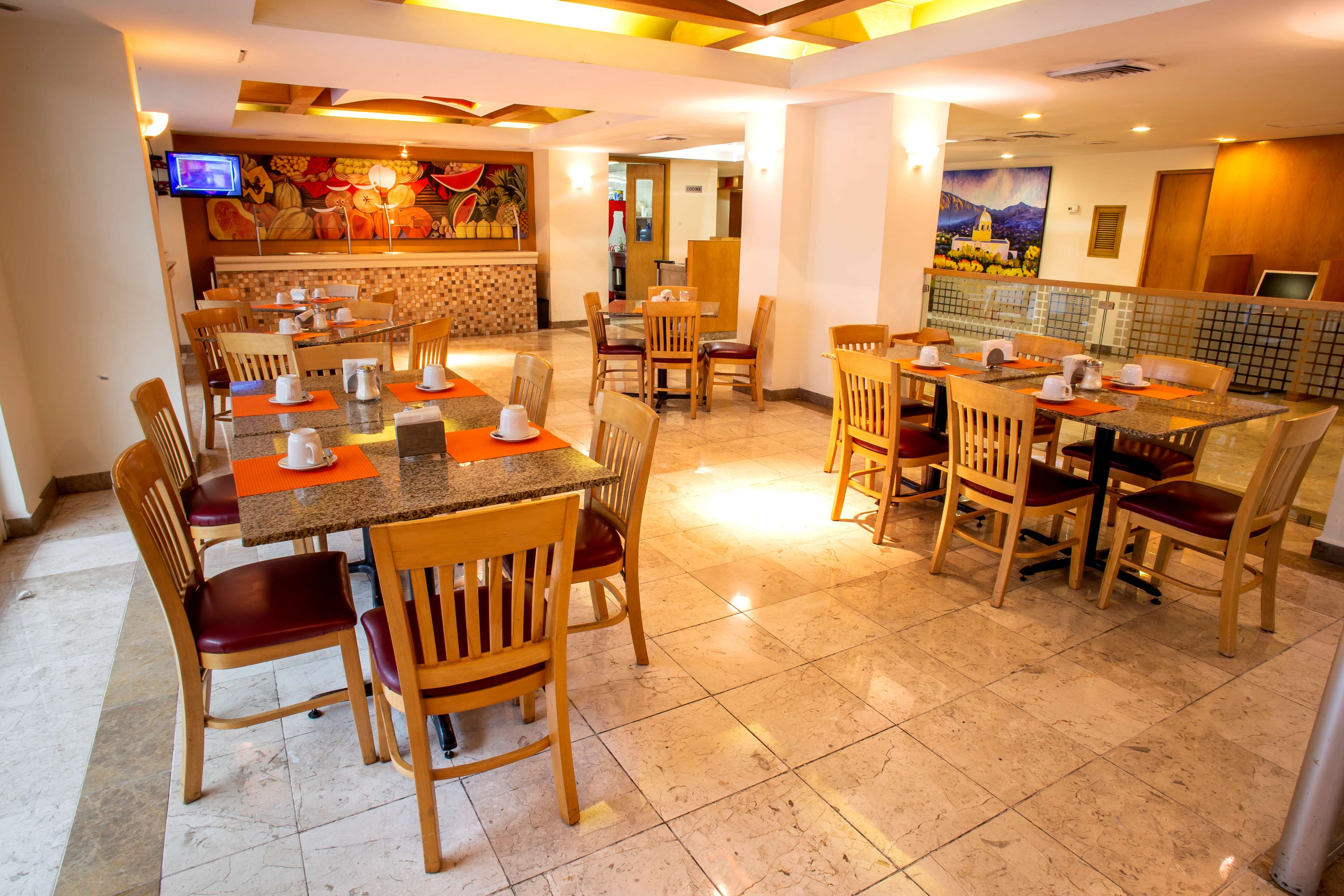 Images Best Western Plaza Monterrey