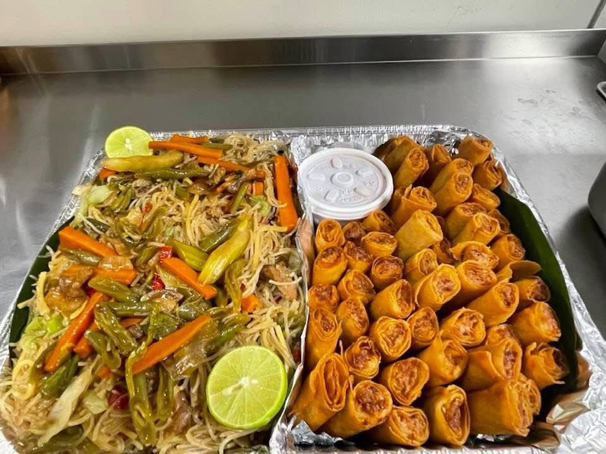 Pancit-Lumpia Tray