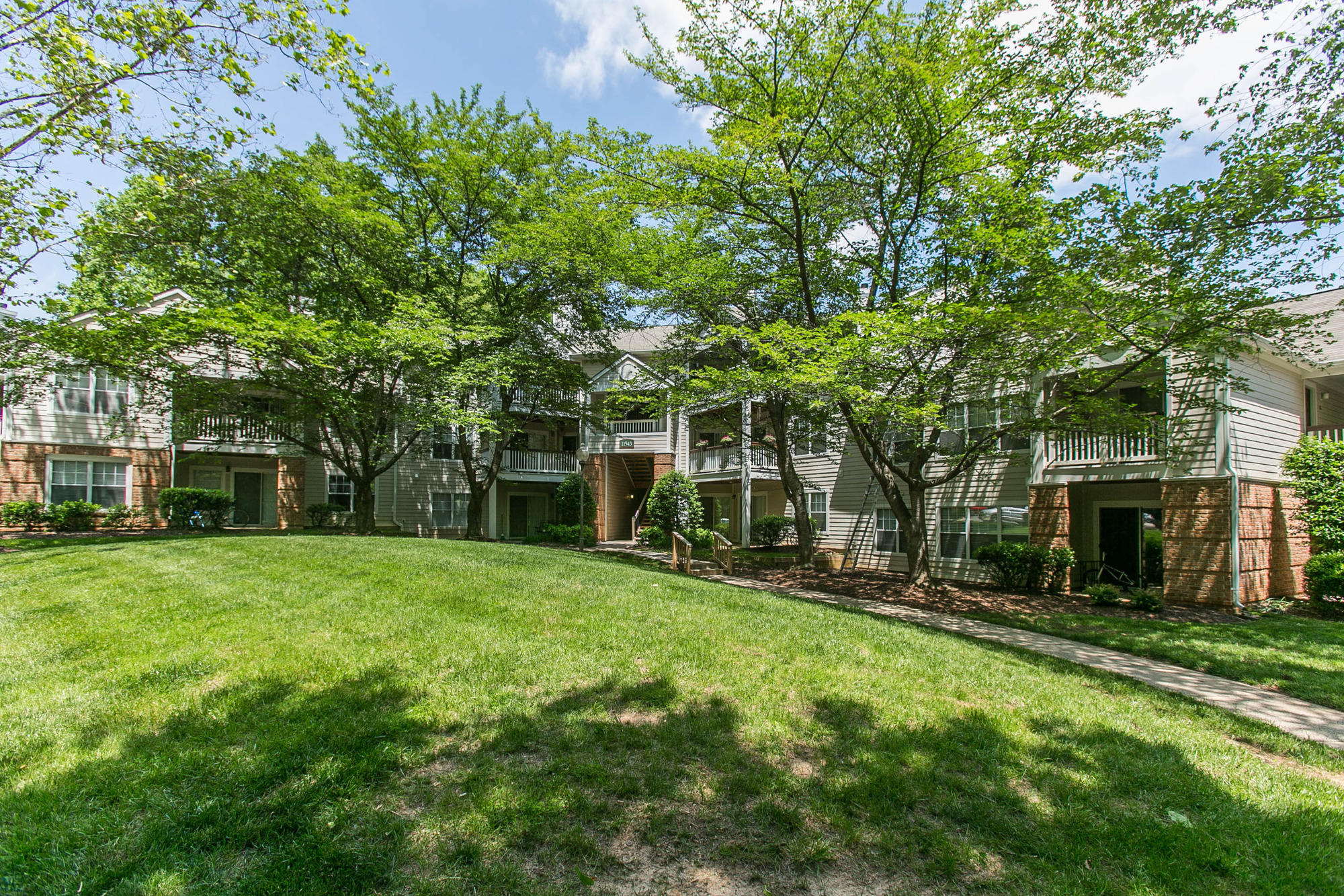 Beautiful, shaded community surrounded by nature