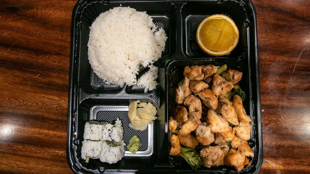 Chicken Bento Box (Lunch)