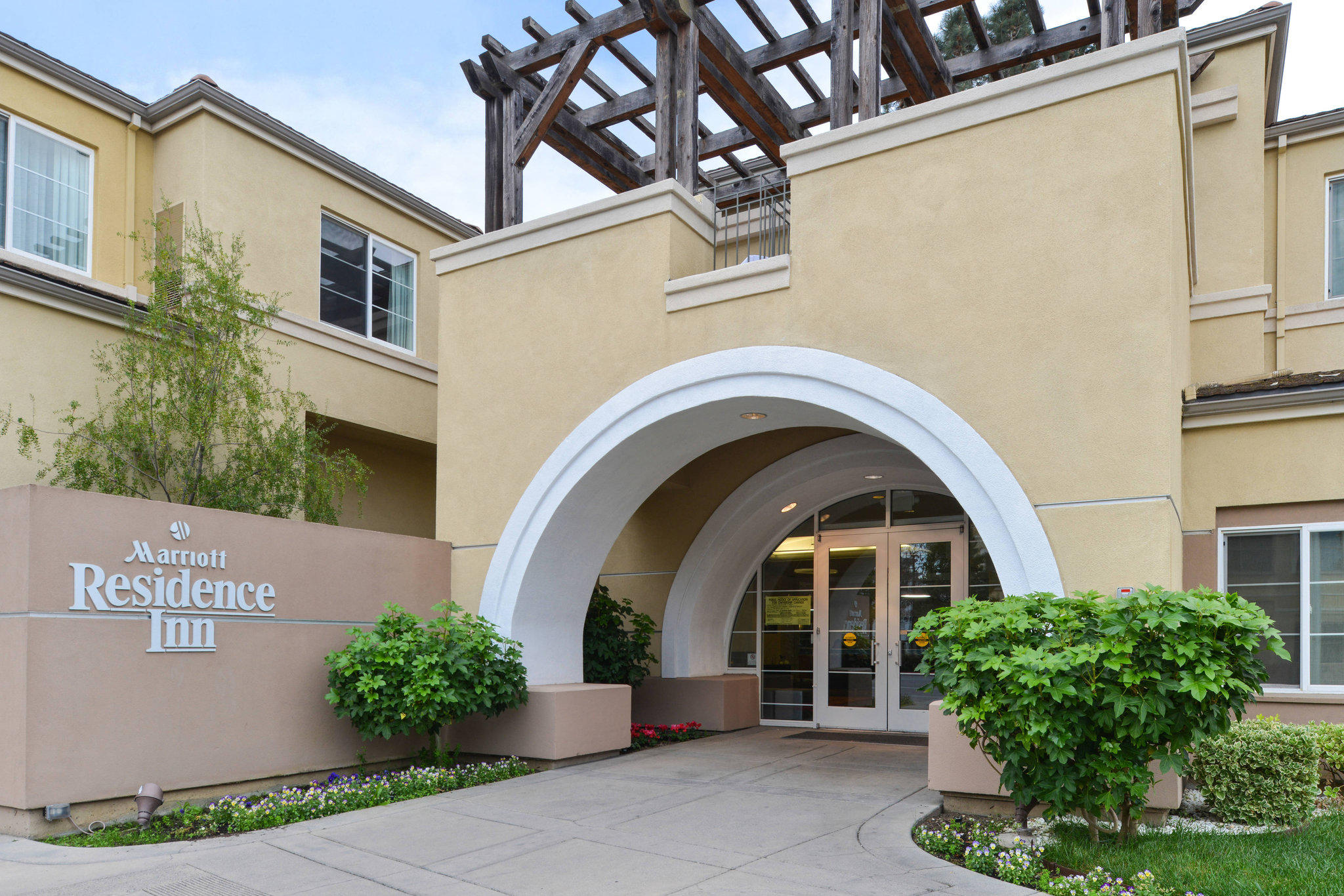 Residence Inn by Marriott Palo Alto Los Altos Photo