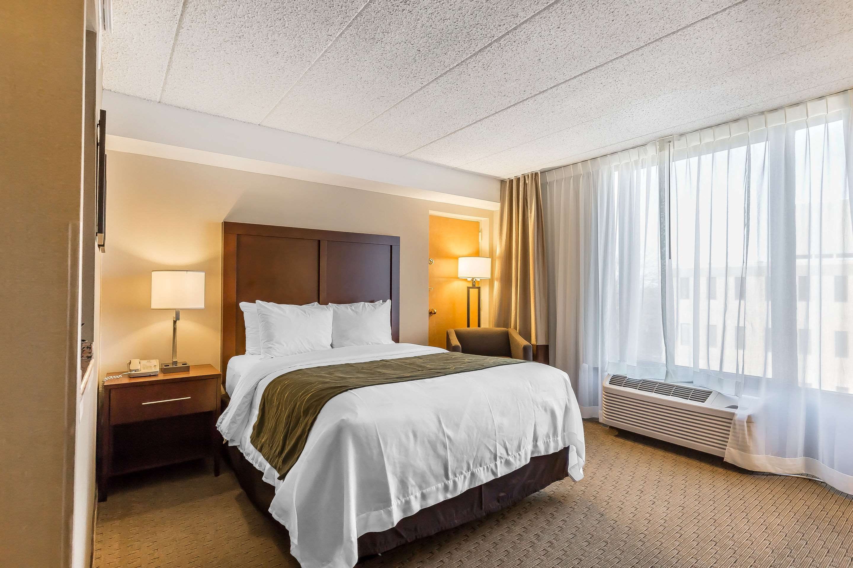 Comfort Inn Shady Grove - Gaithersburg - Rockville Photo