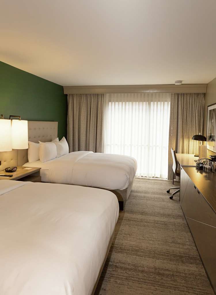 Hilton Birmingham Downtown at UAB Image