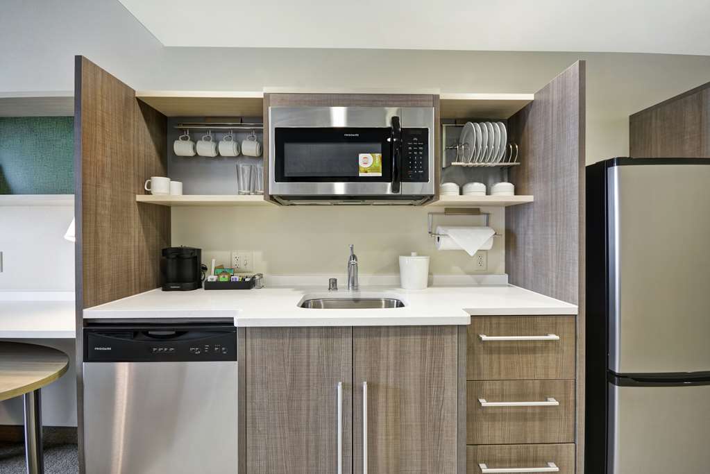 Home2 Suites by Hilton Plymouth Minneapolis Image