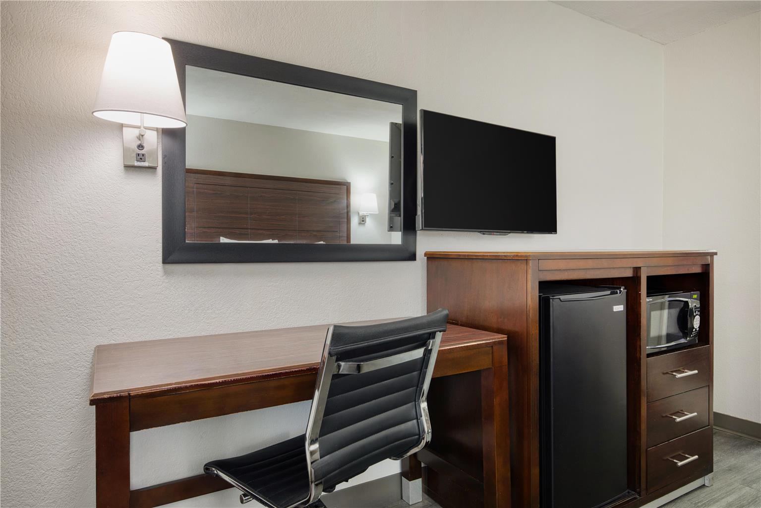 SureStay by Best Western Terrell Image