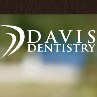 Davis Dentistry Logo