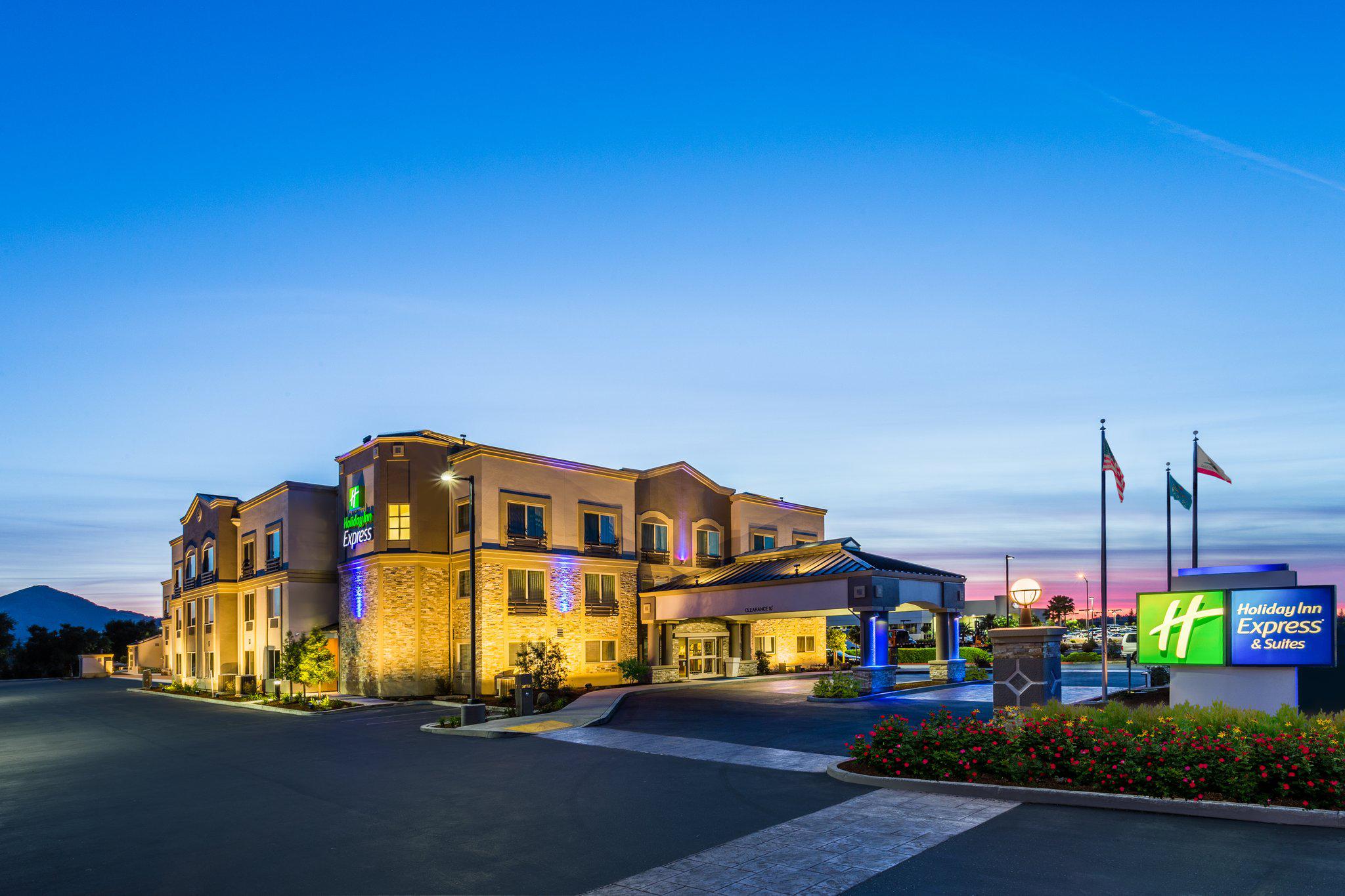 Holiday Inn Express & Suites San Jose-Morgan Hill Photo