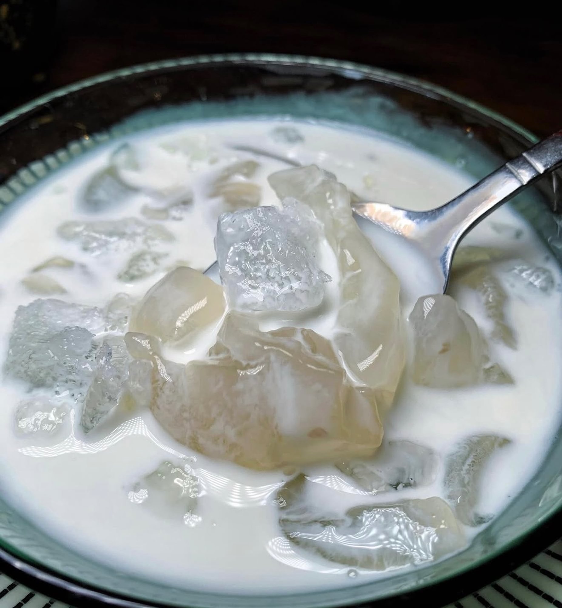 Sweet Palm Fruit with Fresh Milk