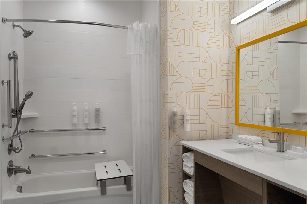 Home2 Suites by Hilton Austin South Image