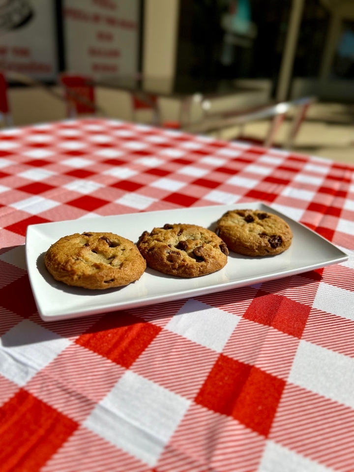 Chocolate Chip Cookies