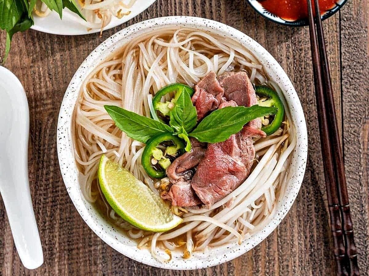 P2. Beef Filet Pho