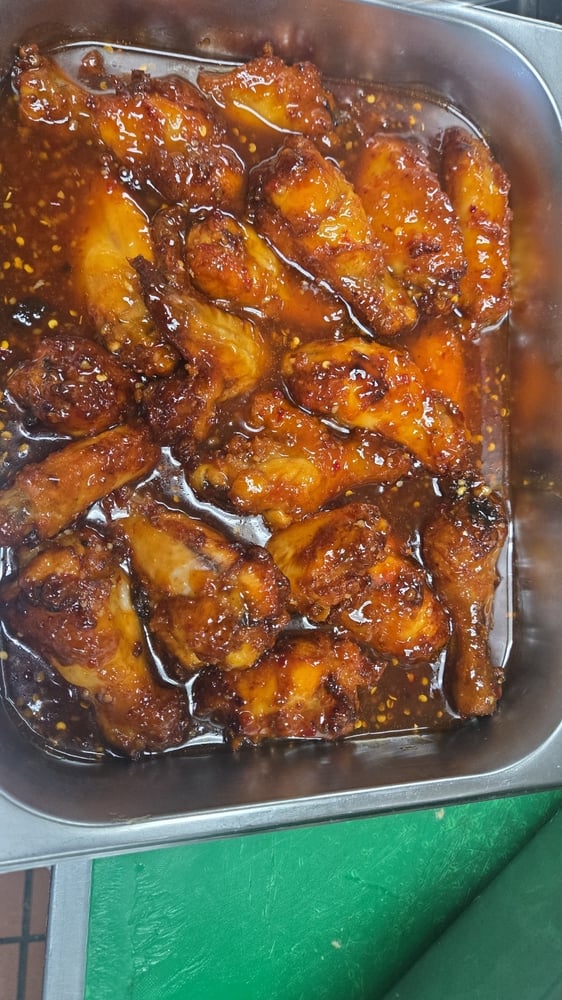 SWEET CHILI WINGS (8 PIECES)