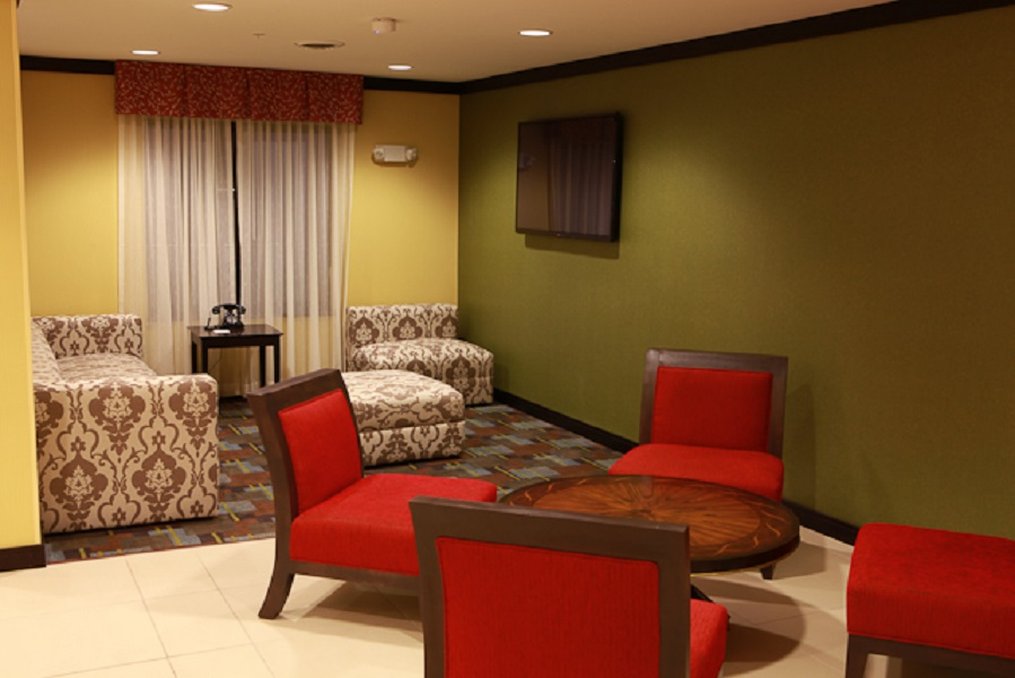 Holiday Inn Express & Suites Detroit North - Troy by IHG Image