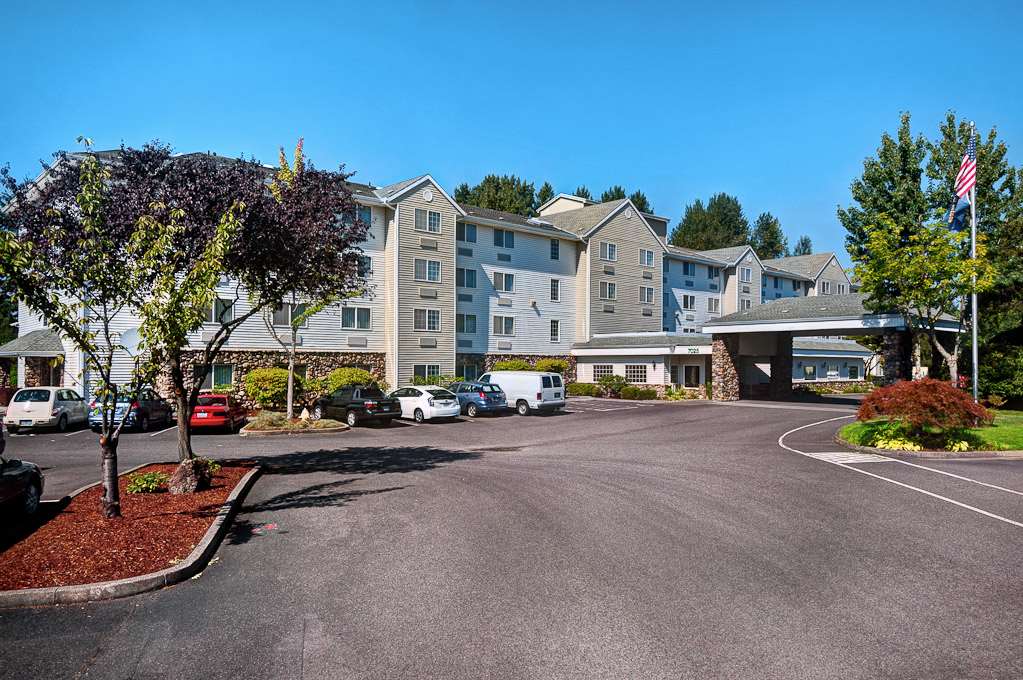 Country Inn & Suites by Radisson, Portland International Airport, OR Photo