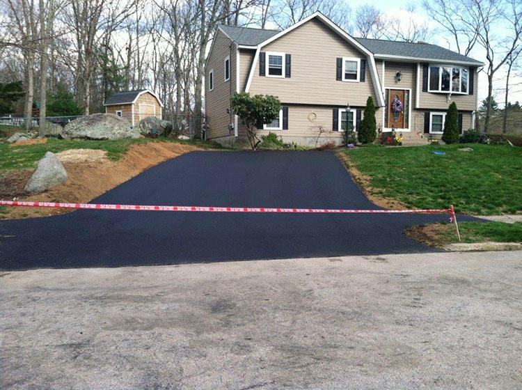 Images M & M Paving and Landscaping Inc