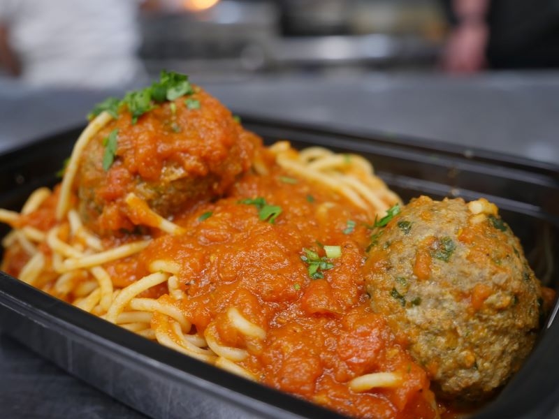 Spaghetti & Meatballs