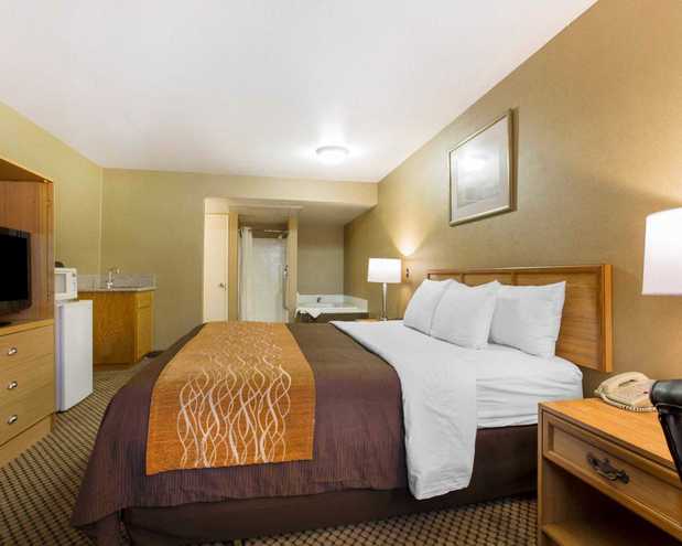 Images Comfort Inn Moreno Valley near March Air Reserve Base