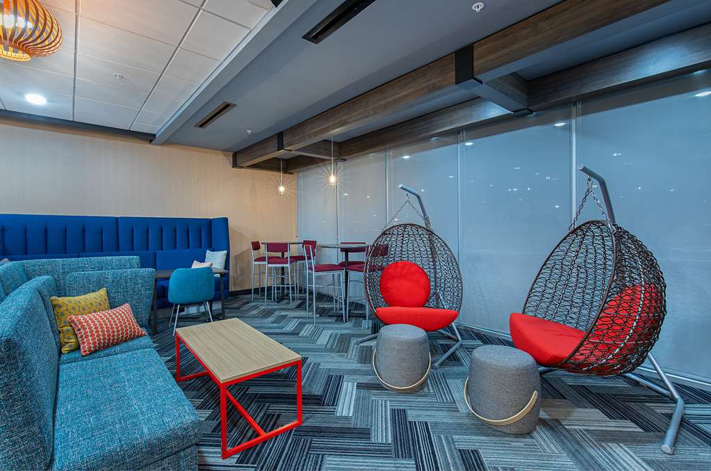 Tru by Hilton University Medical Center Image