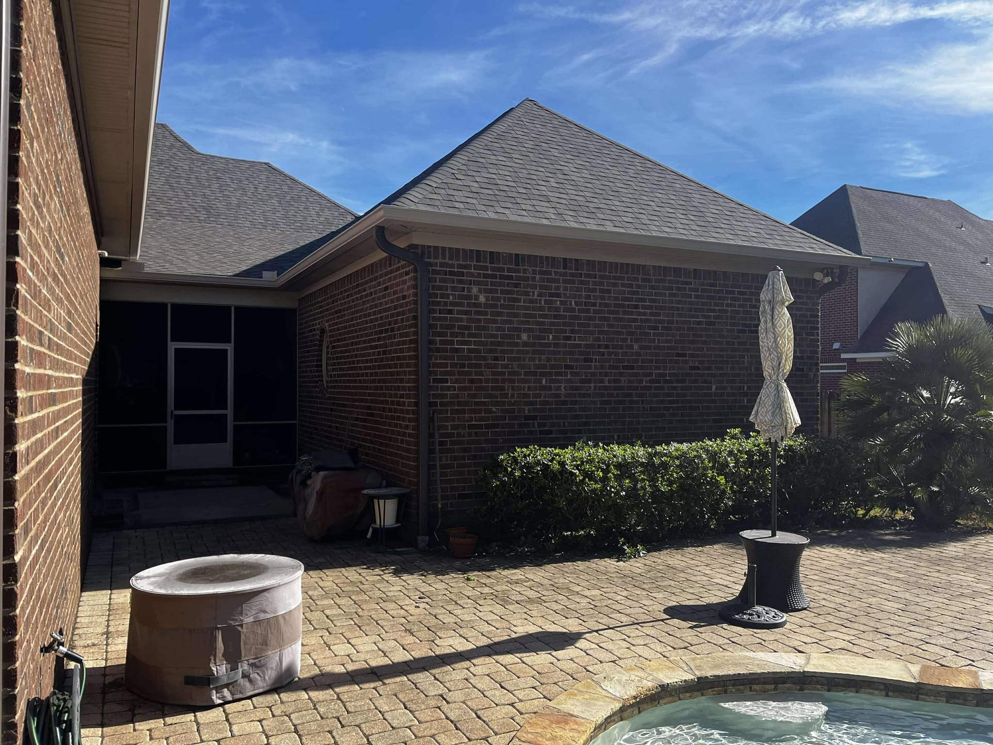 Southern Gutters LLC Image