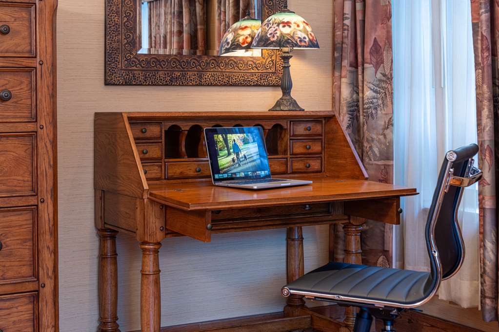 Best Western Plus Waterbury - Stowe Image