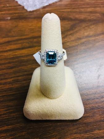 Images Onomoli Fine Jewelry