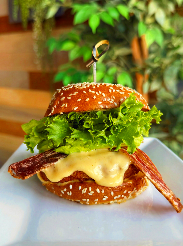 Chi'ba'cado Sandwich