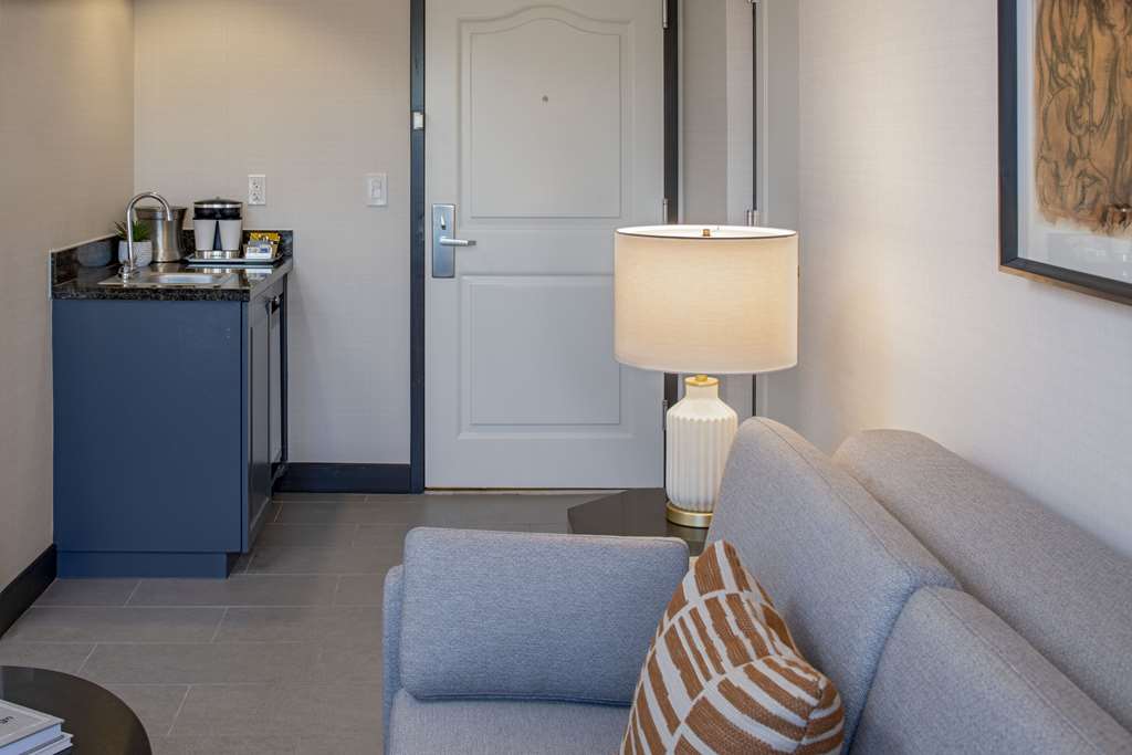 Hilton San Antonio Hill Country Image