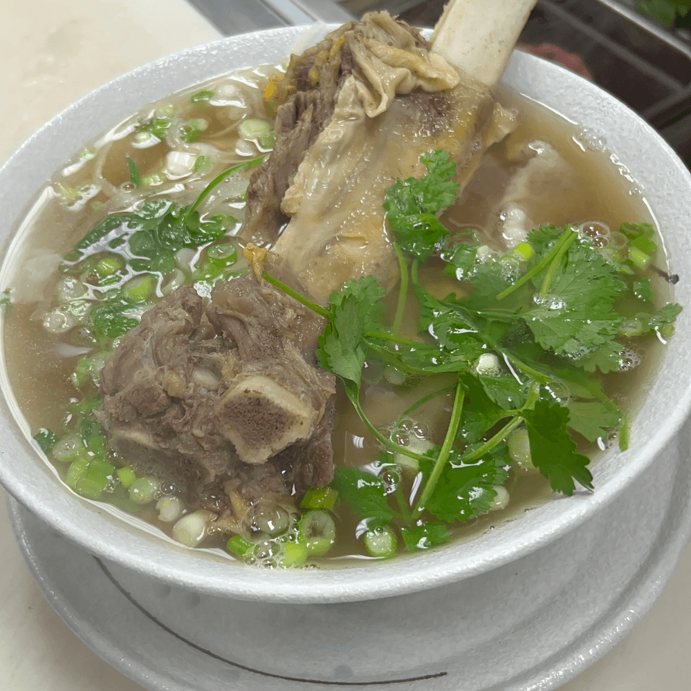 P10. PHO Beef Ribs
