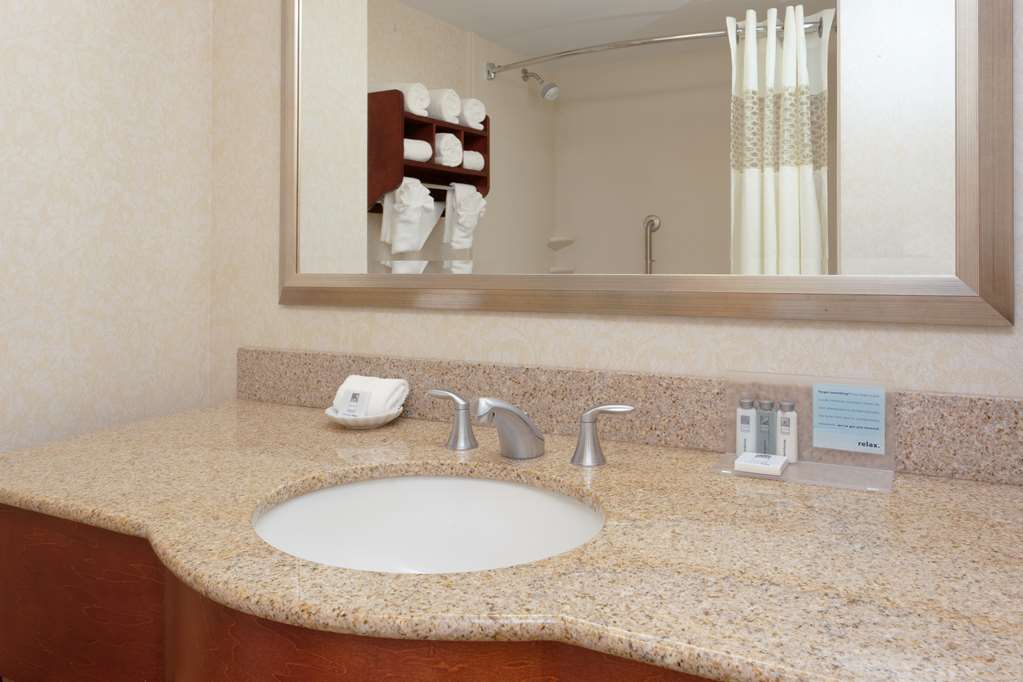 Hampton Inn Warrenton Image