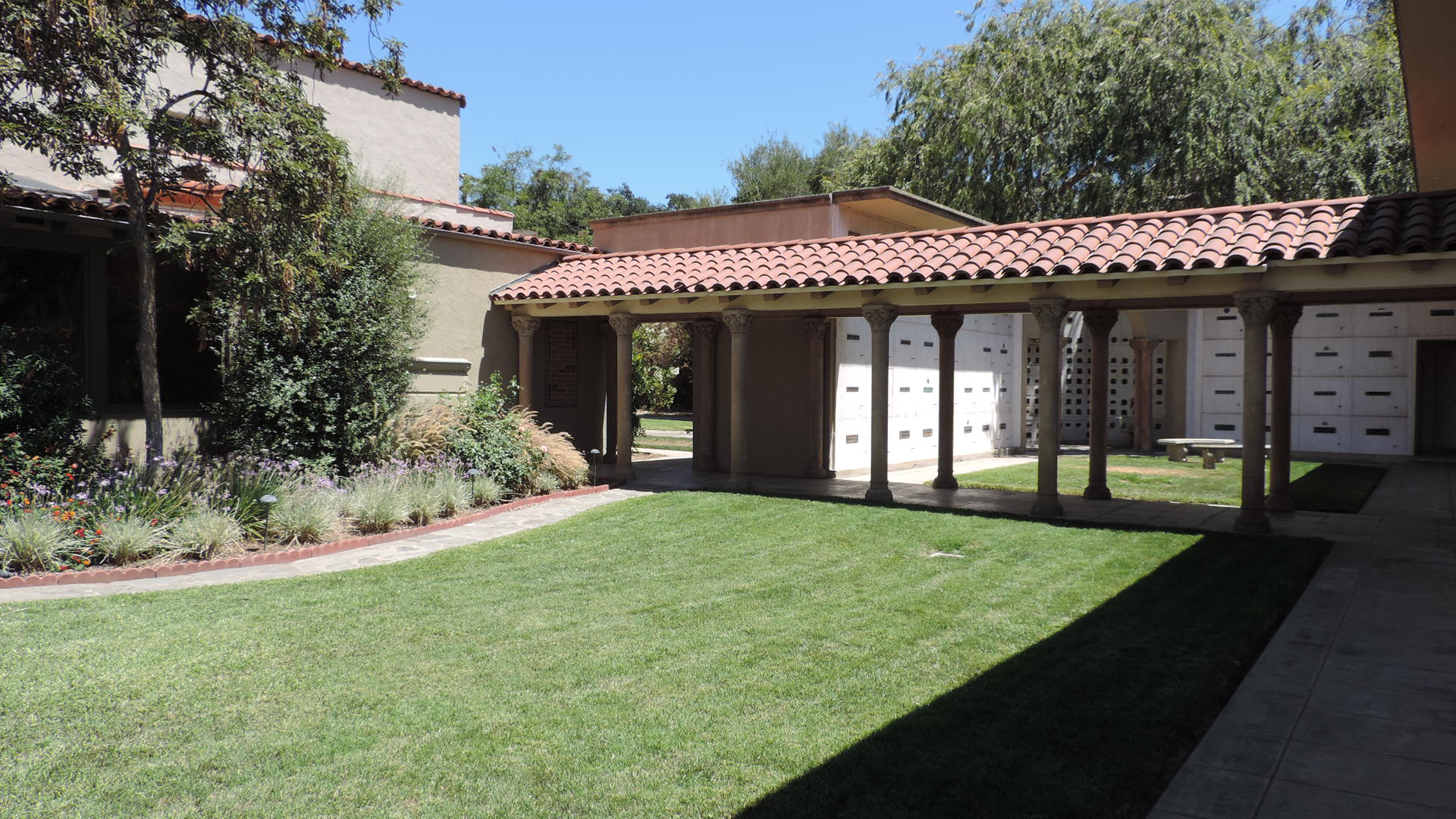 Mountain View Mortuary, Cemetery, and Crematory Altadena, CA