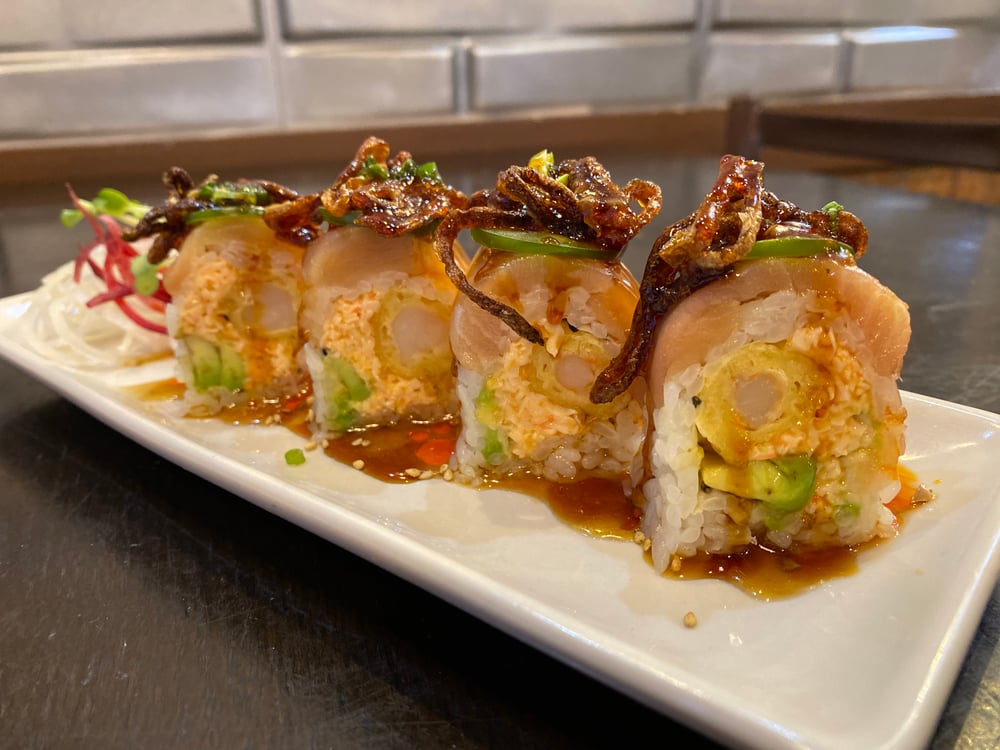 Albacore Killer rolls (soy paper)