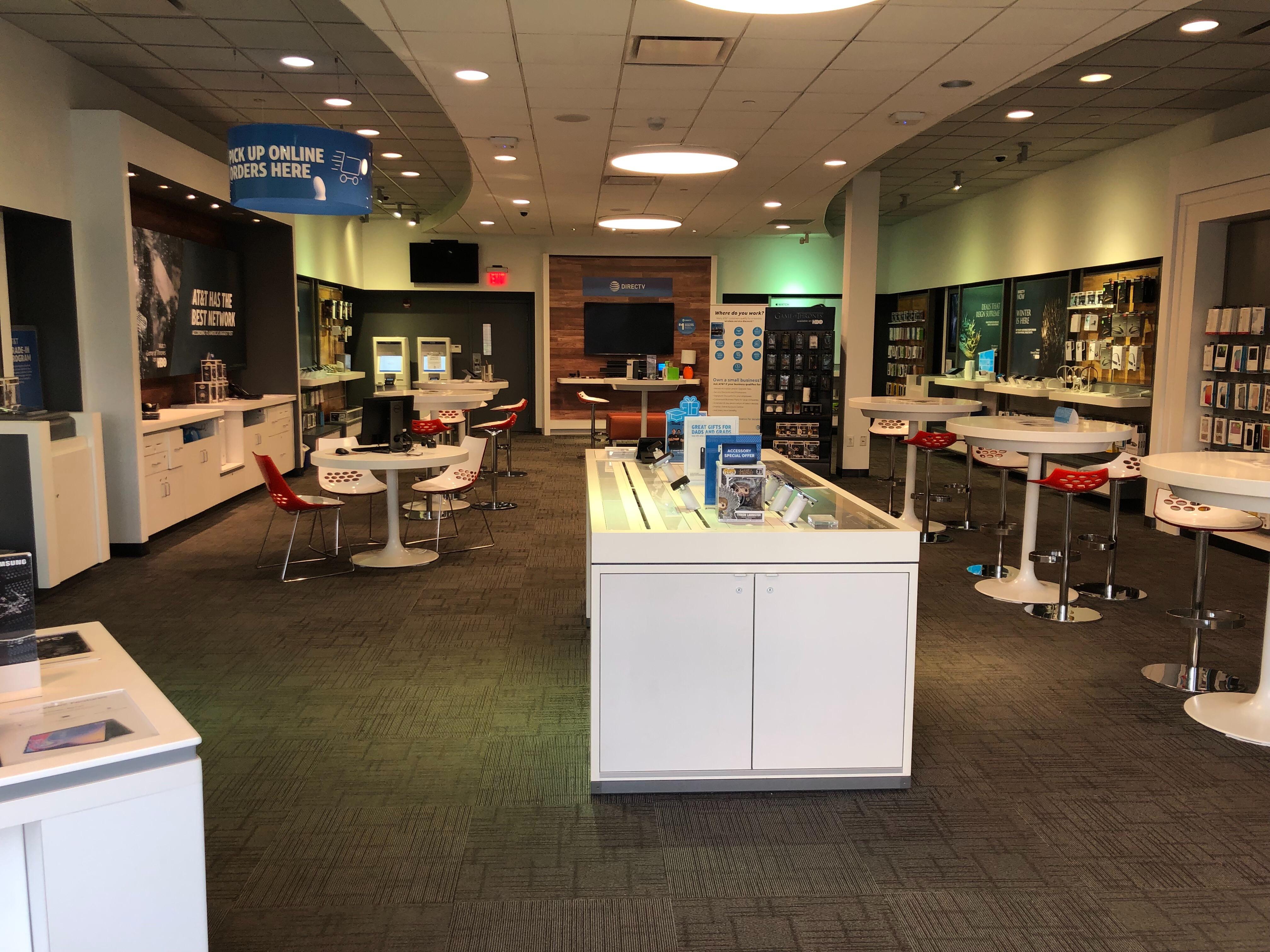 AT&T Store Photo