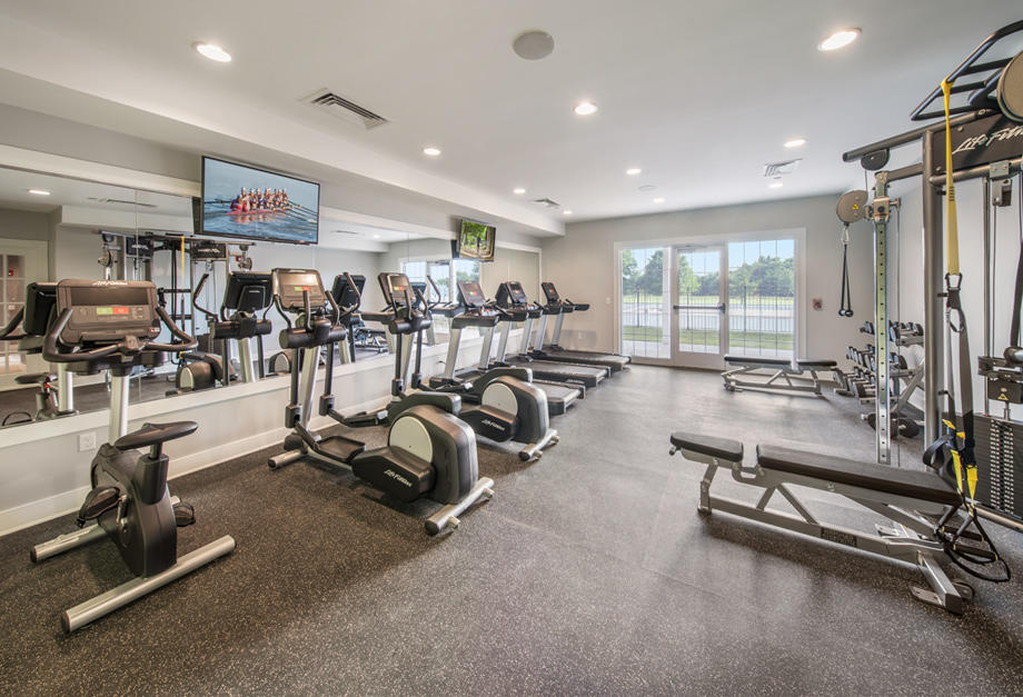 Stay fit in the fitness room in the clubhouse