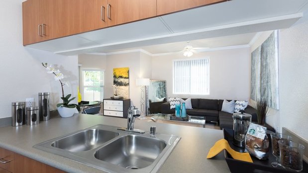 Images Avanti Apartment Homes