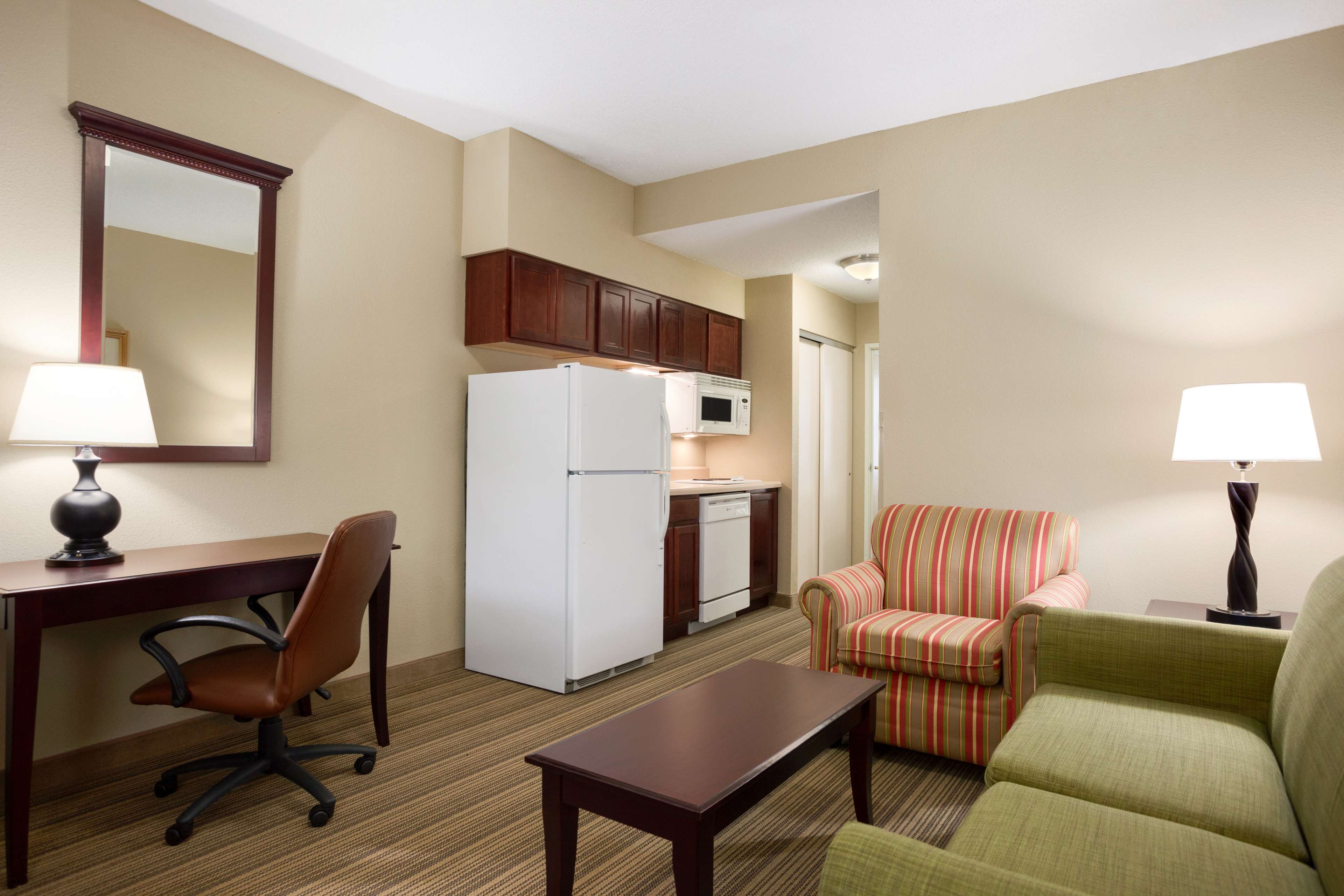 Country Inn & Suites by Radisson, Ithaca, NY Photo