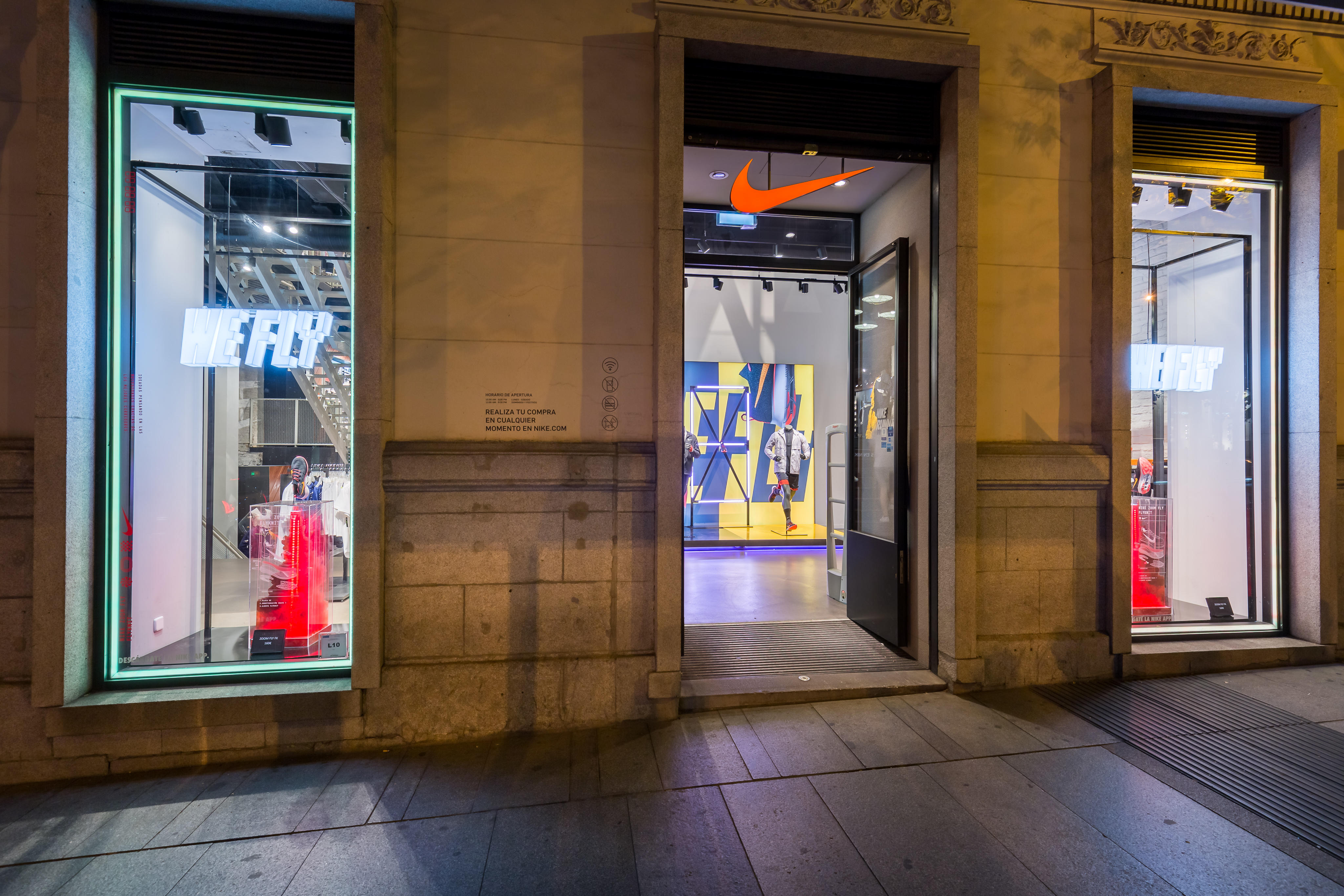Images Nike Store Serrano