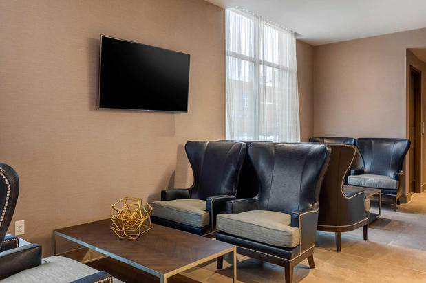 Images Cambria Hotel Omaha Downtown