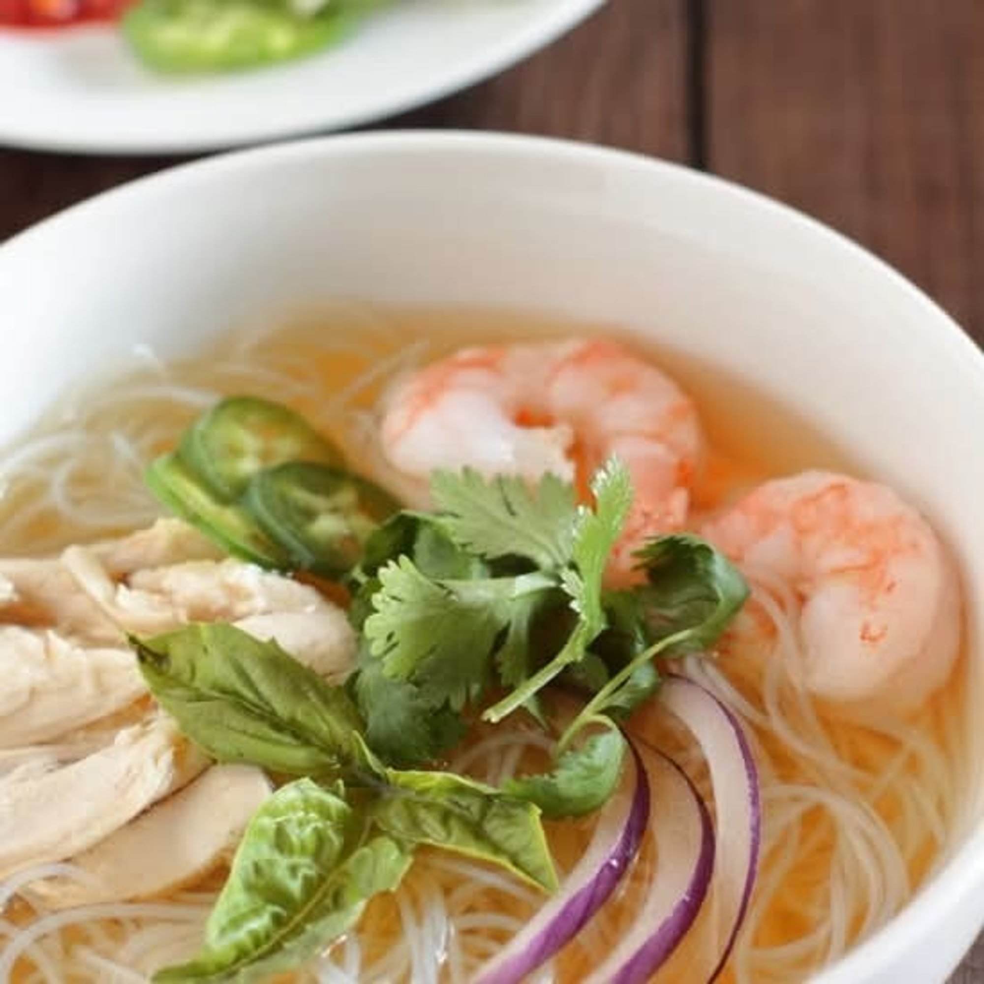 34. Shrimp Rice Noodle Soup / Phở Tôm