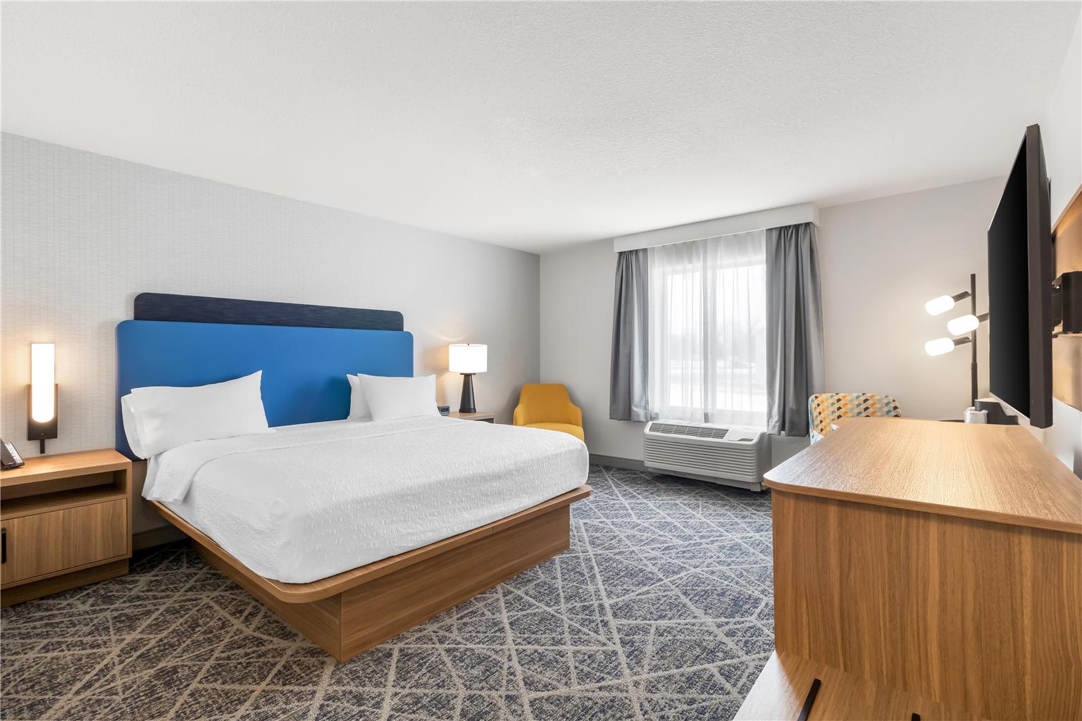 Hampton Inn & Suites New Castle Image