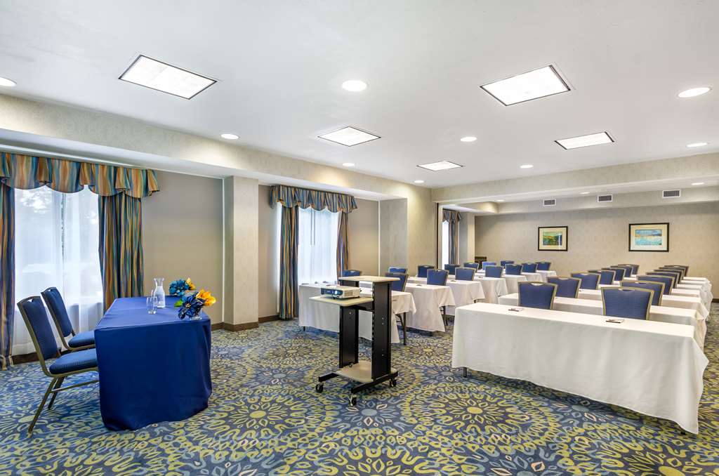 Best Western Plus Waynesboro Inn & Suites Conference Center Image