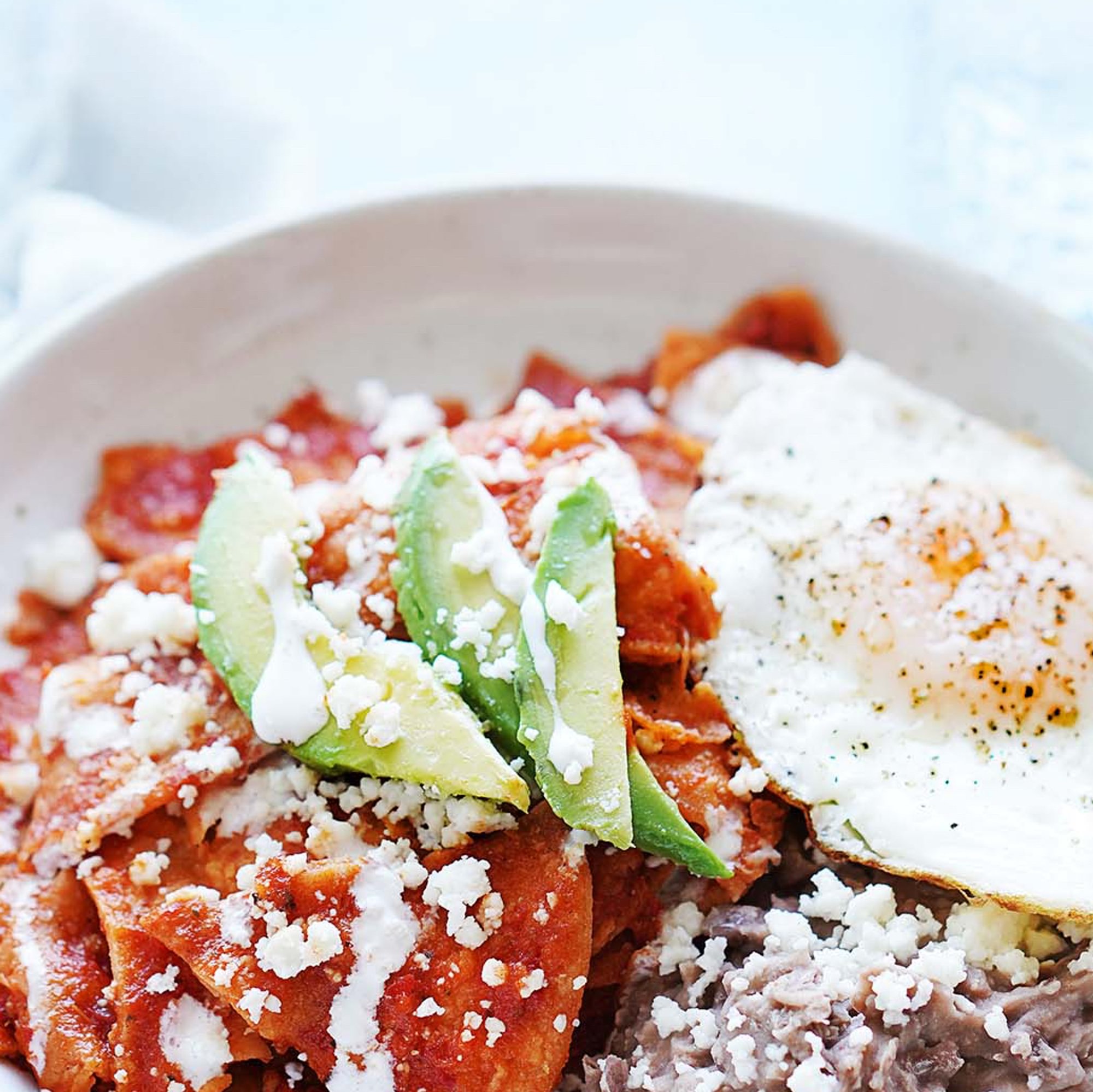 Chilaquiles Salsa Roja 2 Huevos