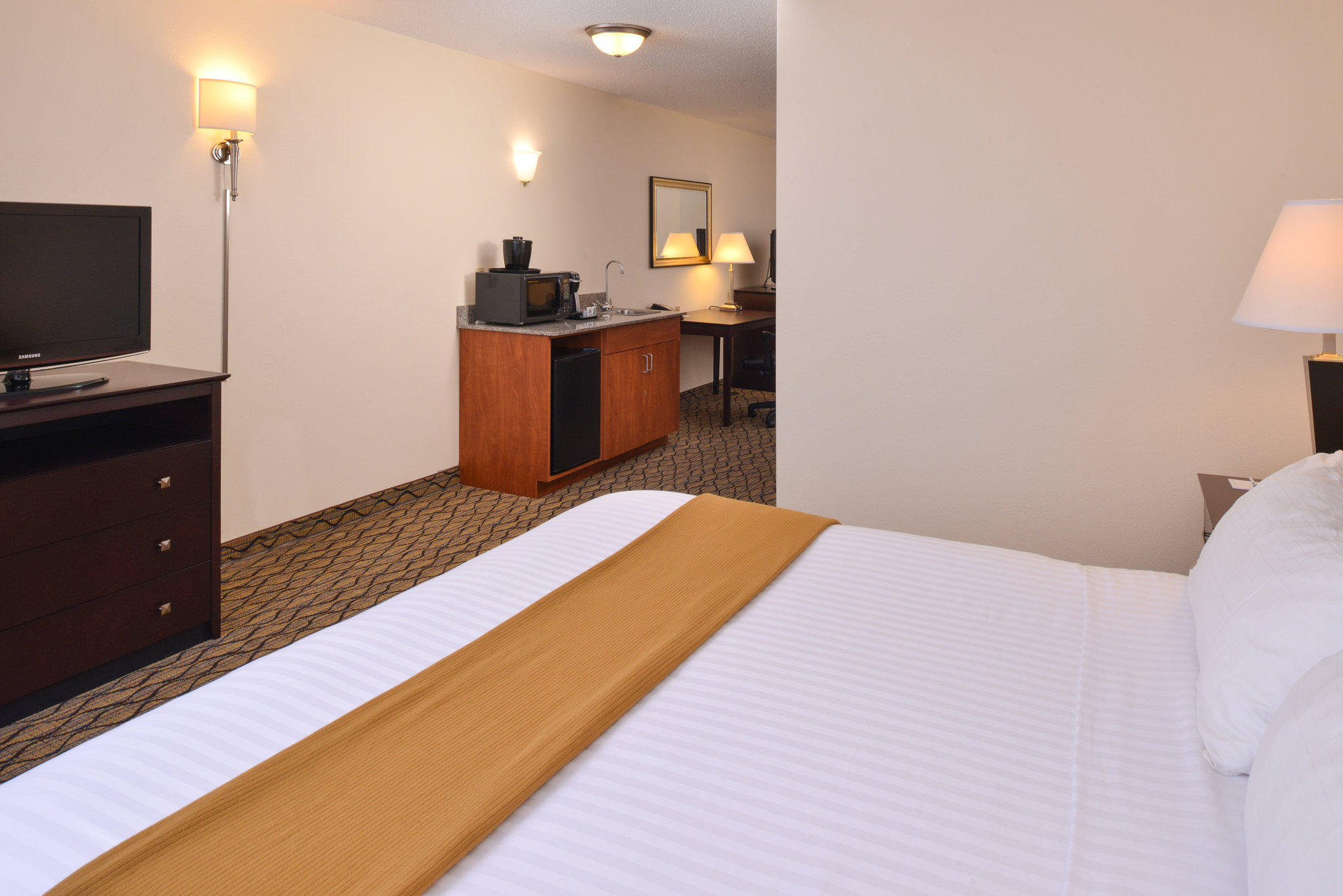 Holiday Inn Express St. Croix Valley Photo