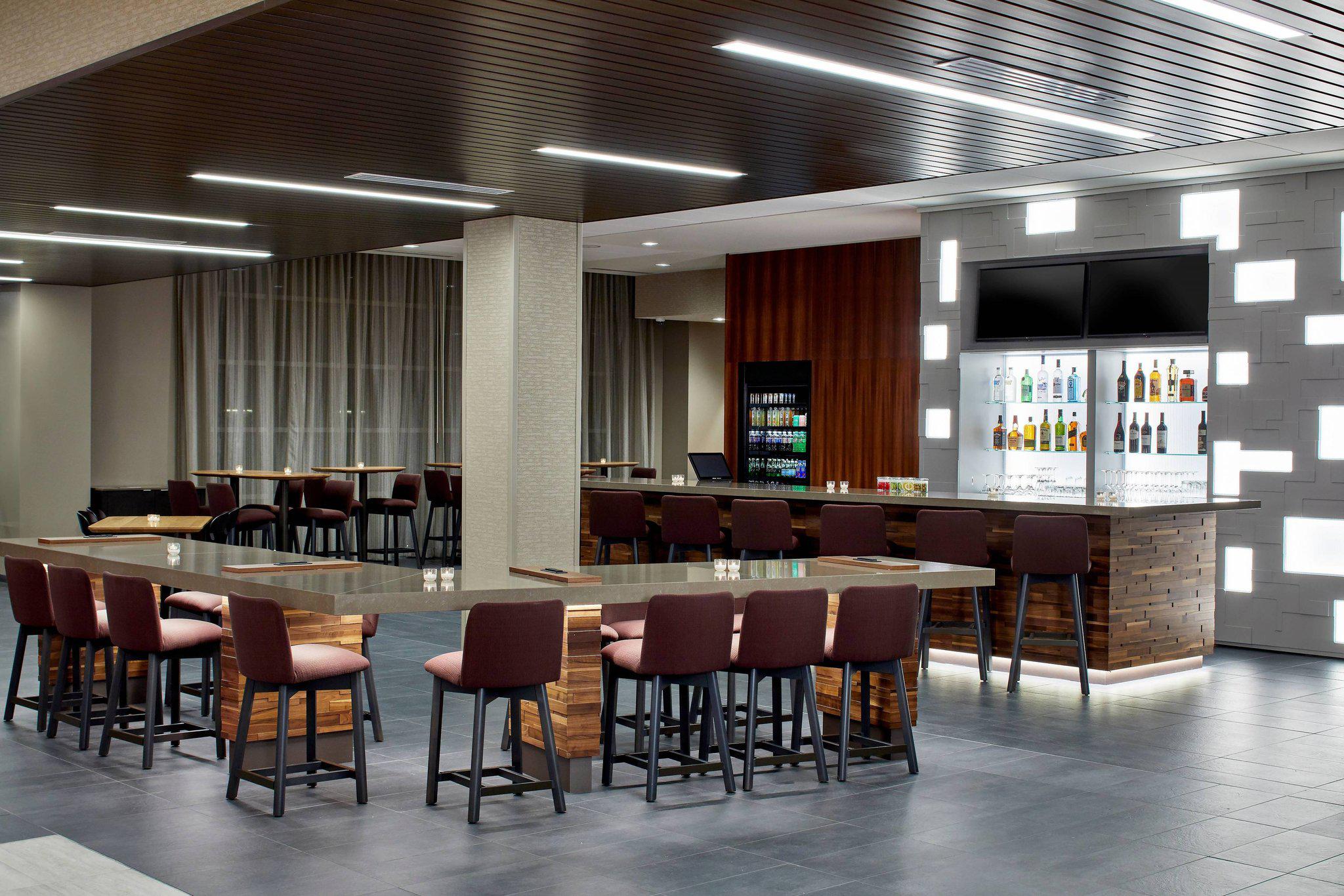 Courtyard by Marriott Albany Airport Photo