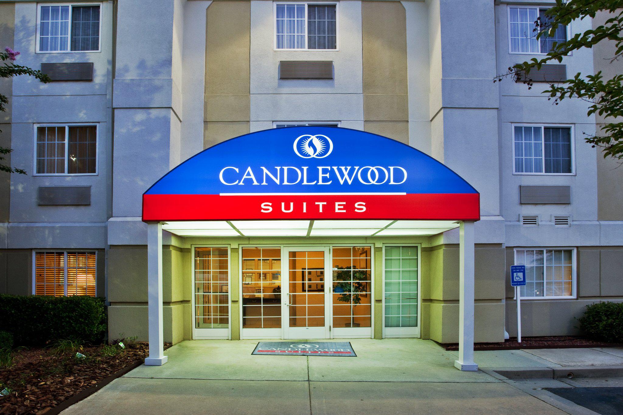 Candlewood Suites Atlanta Photo