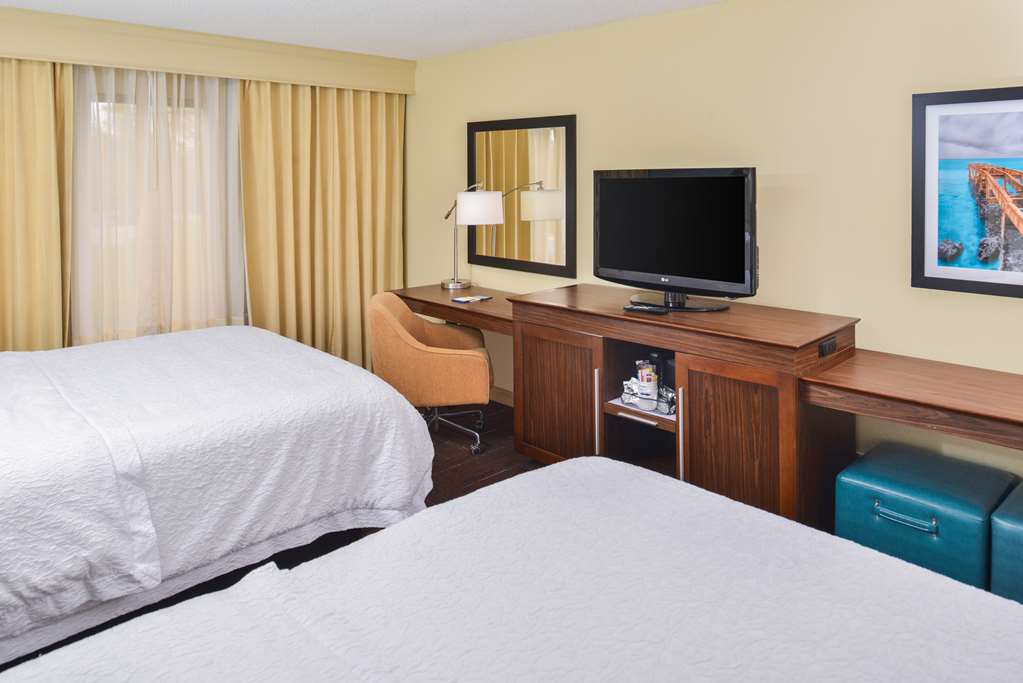 Hampton Inn Vero Beach Image
