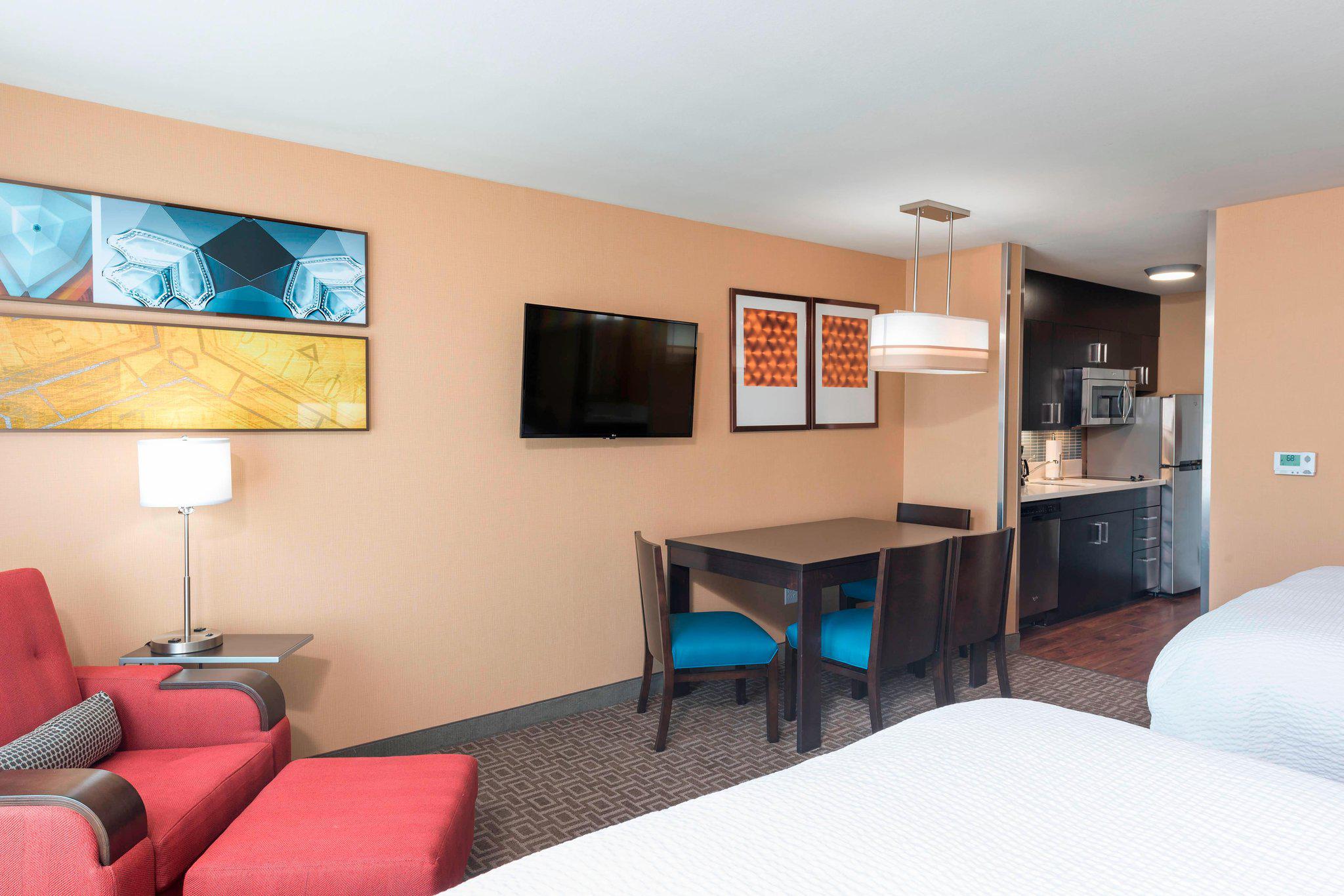 TownePlace Suites by Marriott Mansfield Ontario Photo